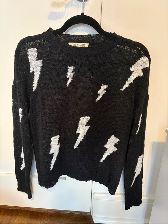 Sunday Stevens Sweaters - Sunday Stevens Black Crewneck Sweater with White Lightning Bolt Motif